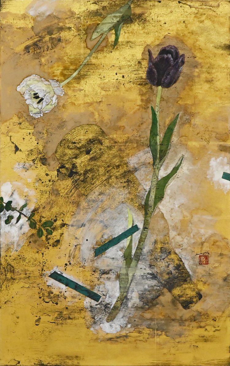 мегуми ямаура 2021 山浦めぐみ_Tablescape+-+Tulips+and+Bottle_RGB.jpg