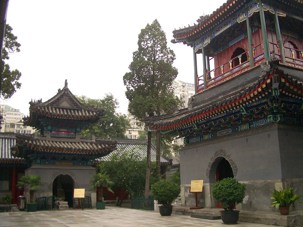 мечеть нюцзе1024px-Niujie_Mosque_-_CIMG3698.JPG