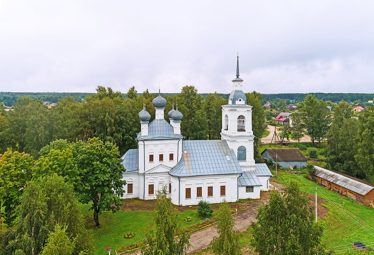 рос1280px-Kadyy_StNicholasChurch_110_0339.jpg
