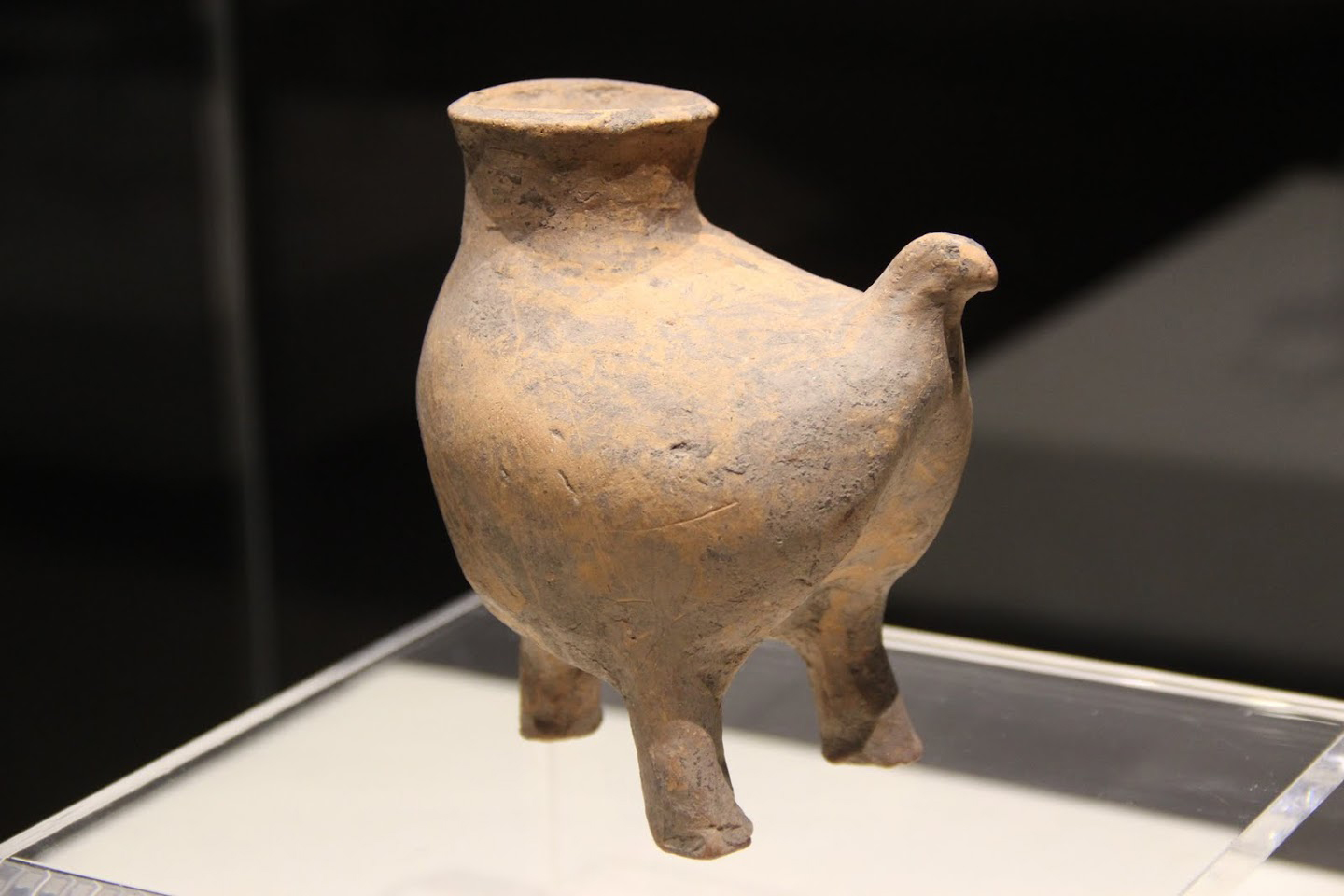 цицзяPottery_bird-shaped_vessel,_Qijia_Culture,_2100-1700_BC.jpg