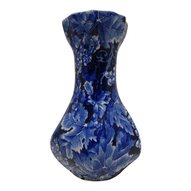 шв druva-rorstrand-porcelain-wine-grape-vase-3036.jpg