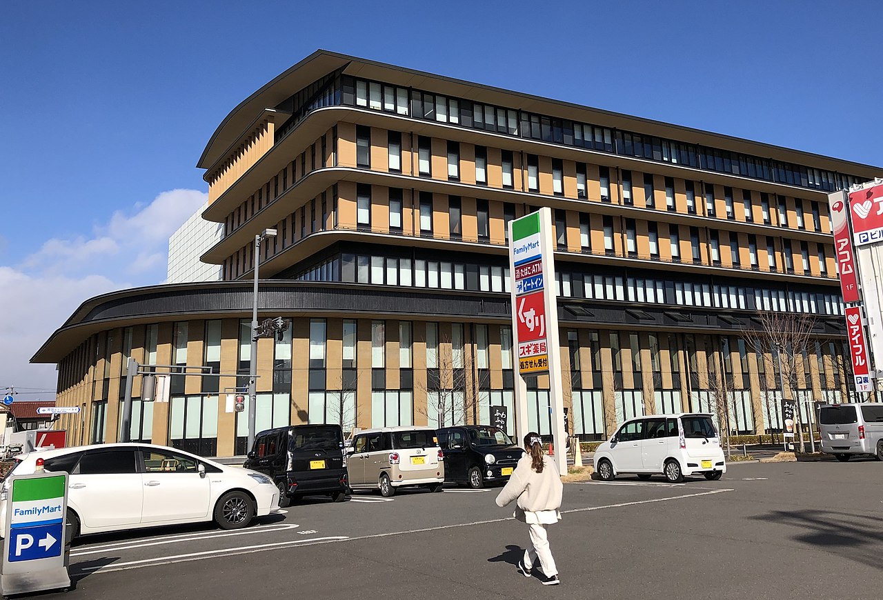 япKakamigahara-City-Hall-3.jpg