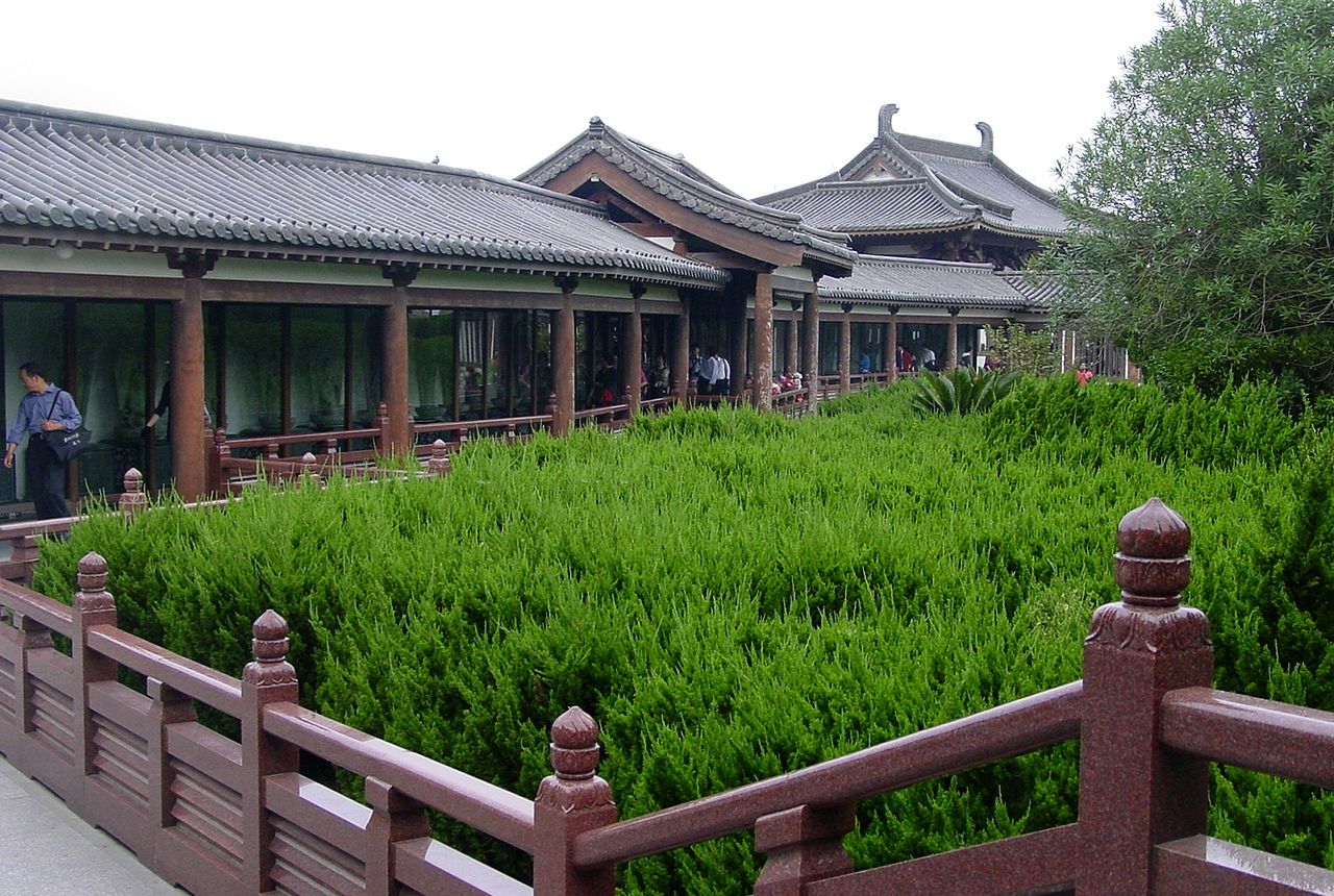 普陀山.不肯去观音院_-_panoramio_(1).jpg