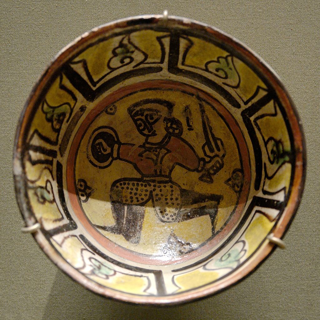 10-11d1024px-Cup_warrior_Louvre_MAO133.jpg