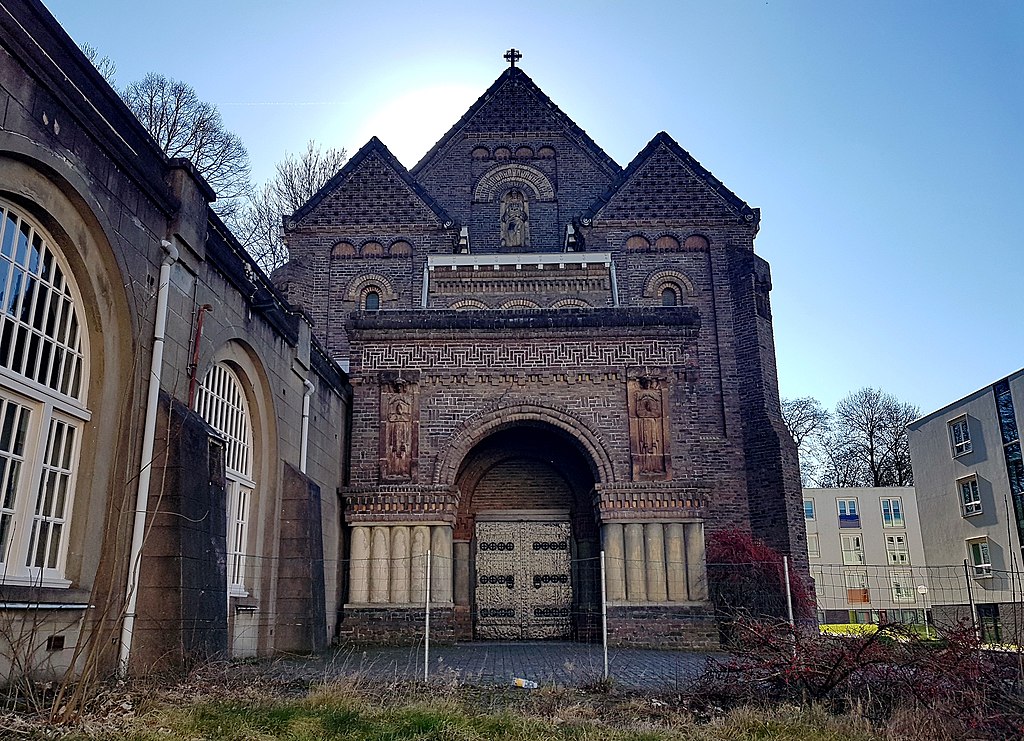 1024px-2019_Maastricht-Vroendaal,_Kloosterkapel_Opveld-06.jpg