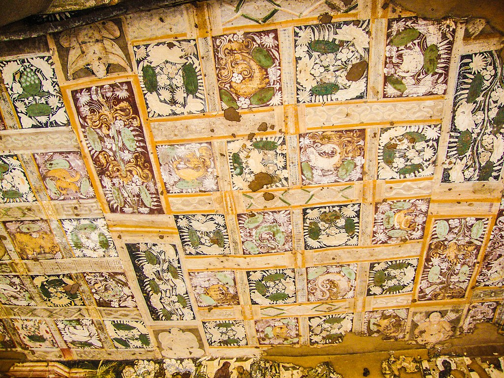 1024px-Ajanta_caves_Maharashtra_415.jpg