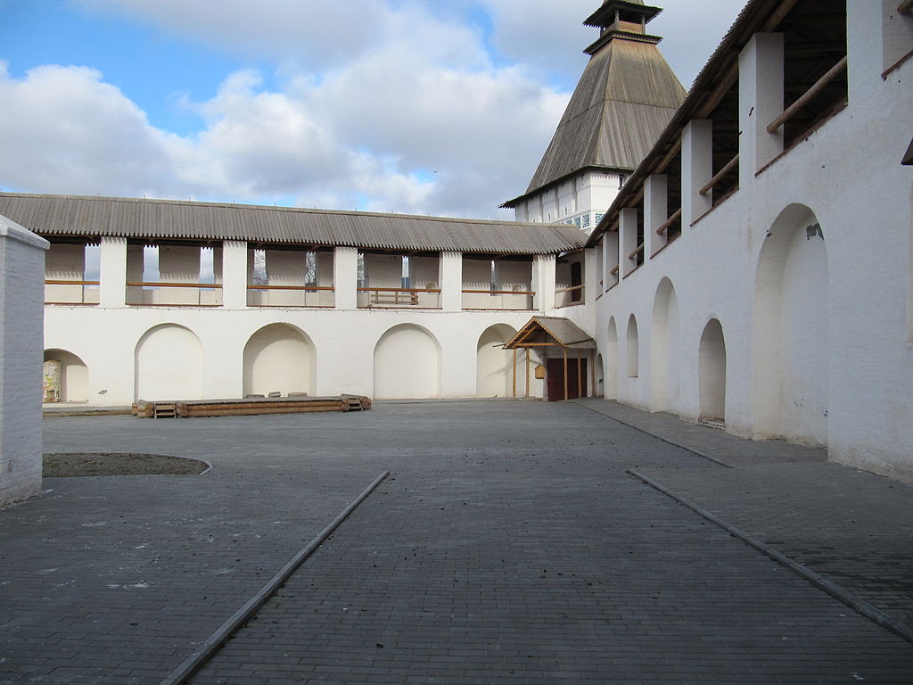 1024px-Artdvor.jpg