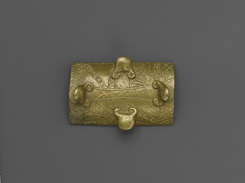 1024px-Brooklyn_Museum_74.218.29_Gold_Weight.jpg