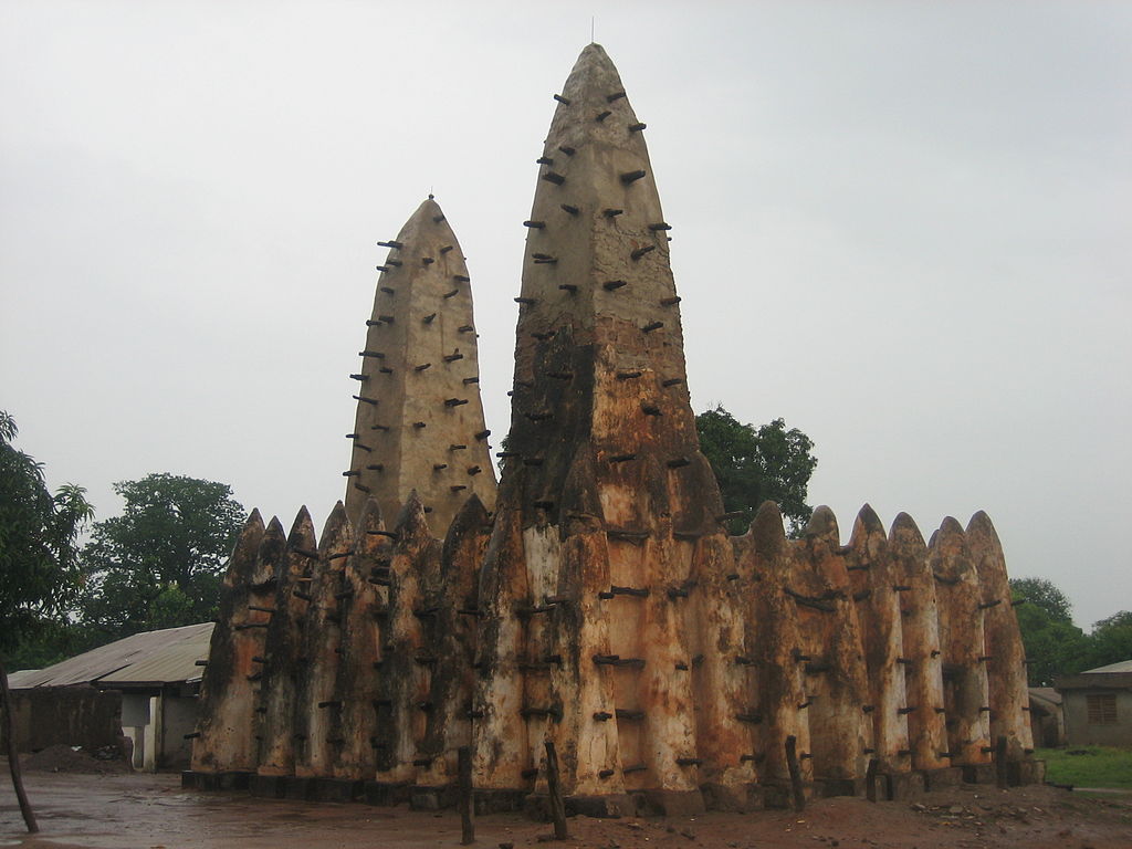 1024px-Ghana_mosque.jpg