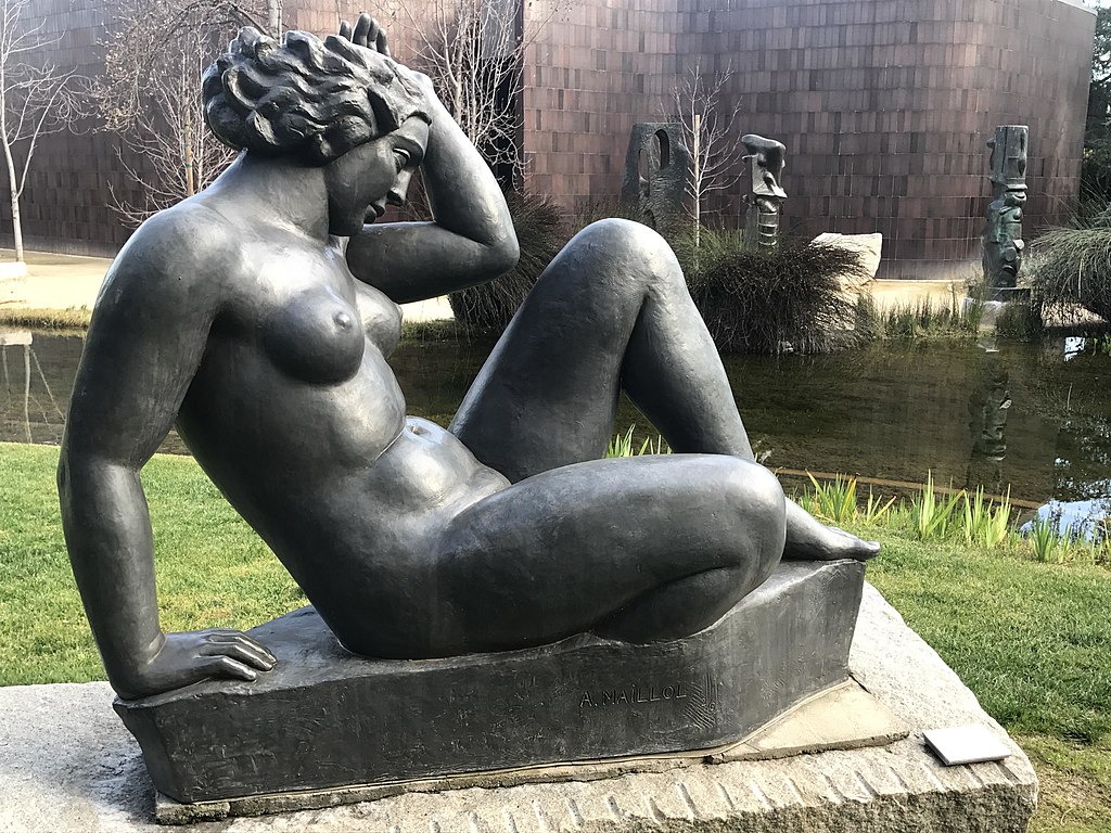 1024px-Maillol_La_Montagne_Norton_Simon.jpg