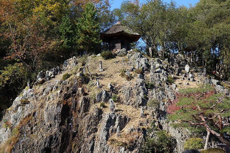 105.Эйхо-дзи. Холм Боннонган, Дзидзо.jpg