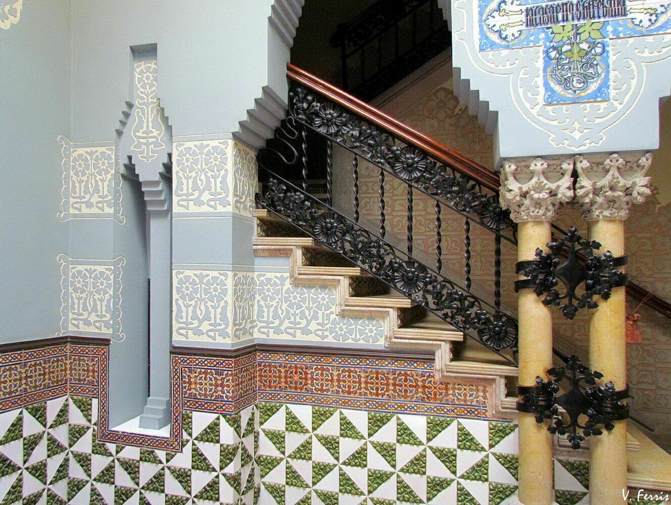107JosepPuigCadafalch-Casa Coll i Regàs_1593x1200.jpg