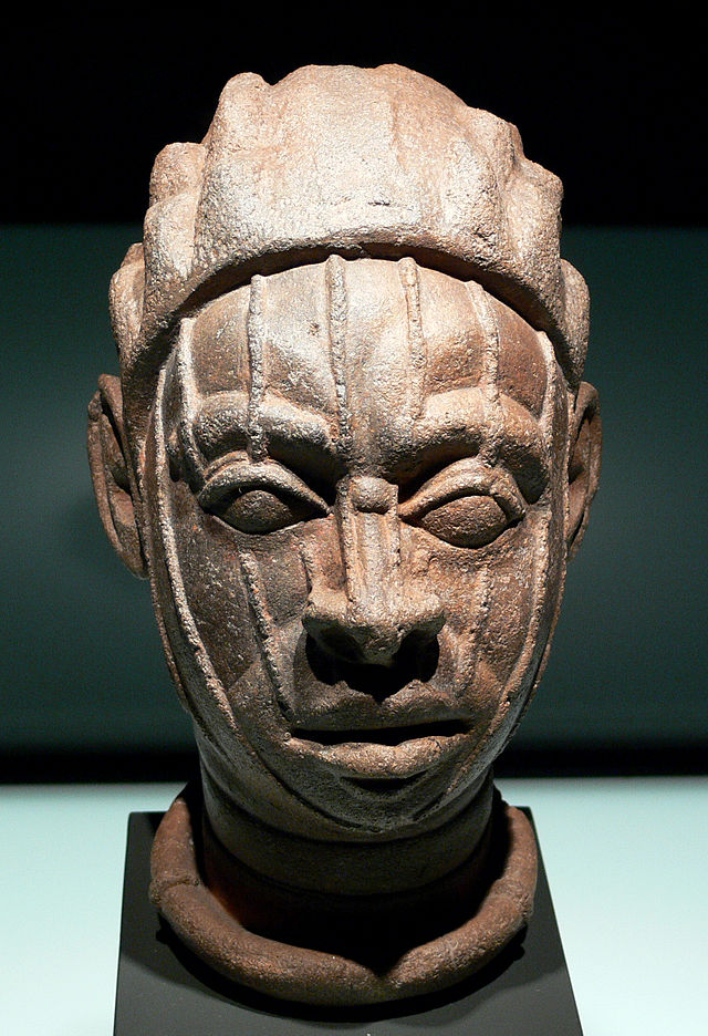 12-15Kopf_Ife_EthnM_III_IIIC27527.jpg