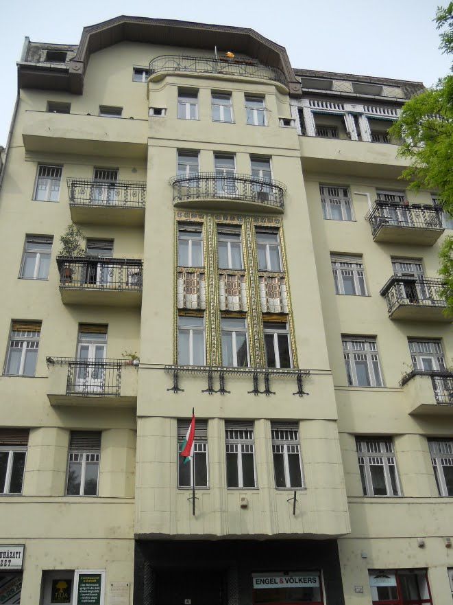 12 Szilágyi Dezső tér 4 (György Kopeczek 1912) (1).jpg
