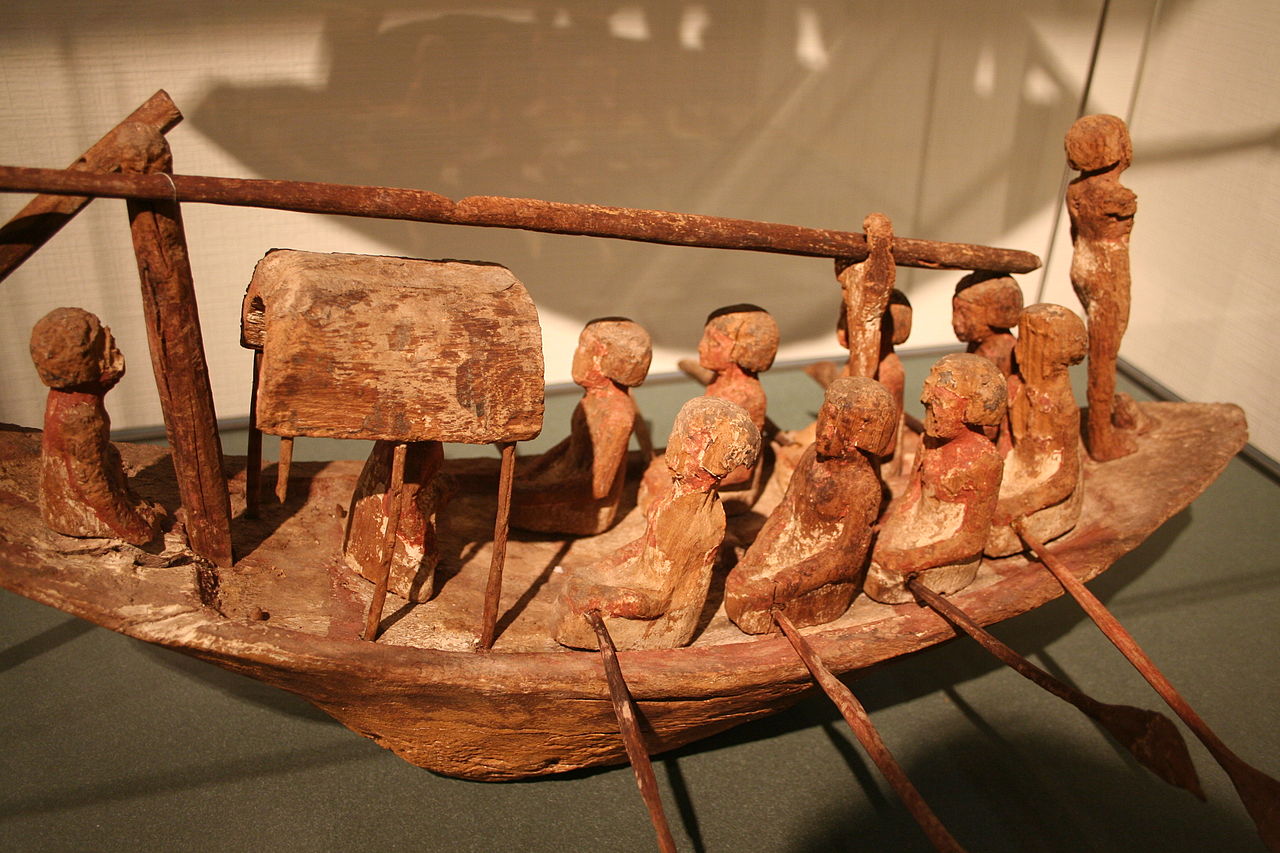 1280px-Ägyptisches_Museum_Leipzig_123a.jpg