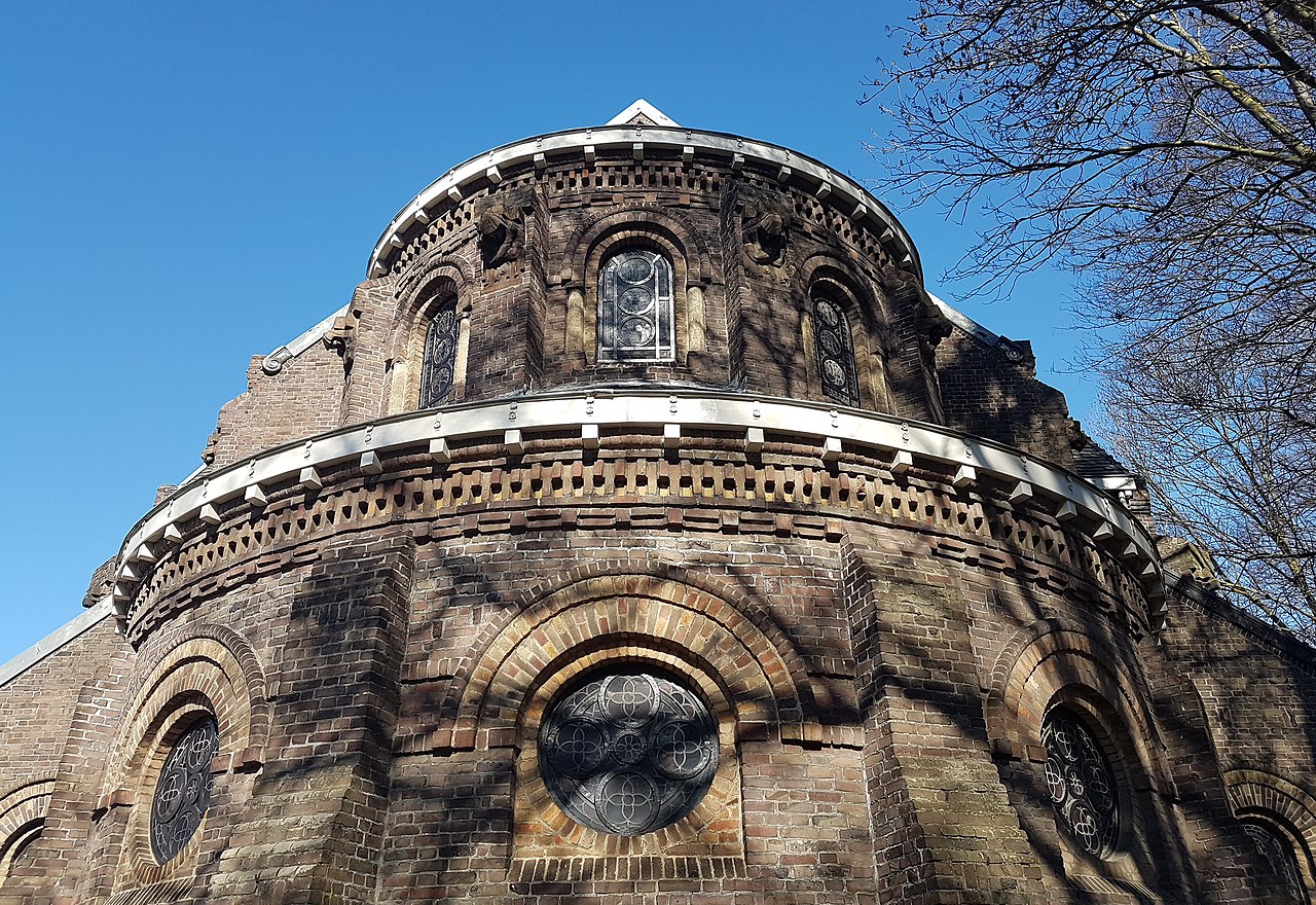 1280px-2019_Maastricht-Vroendaal,_Kloosterkapel_Opveld-04.jpg