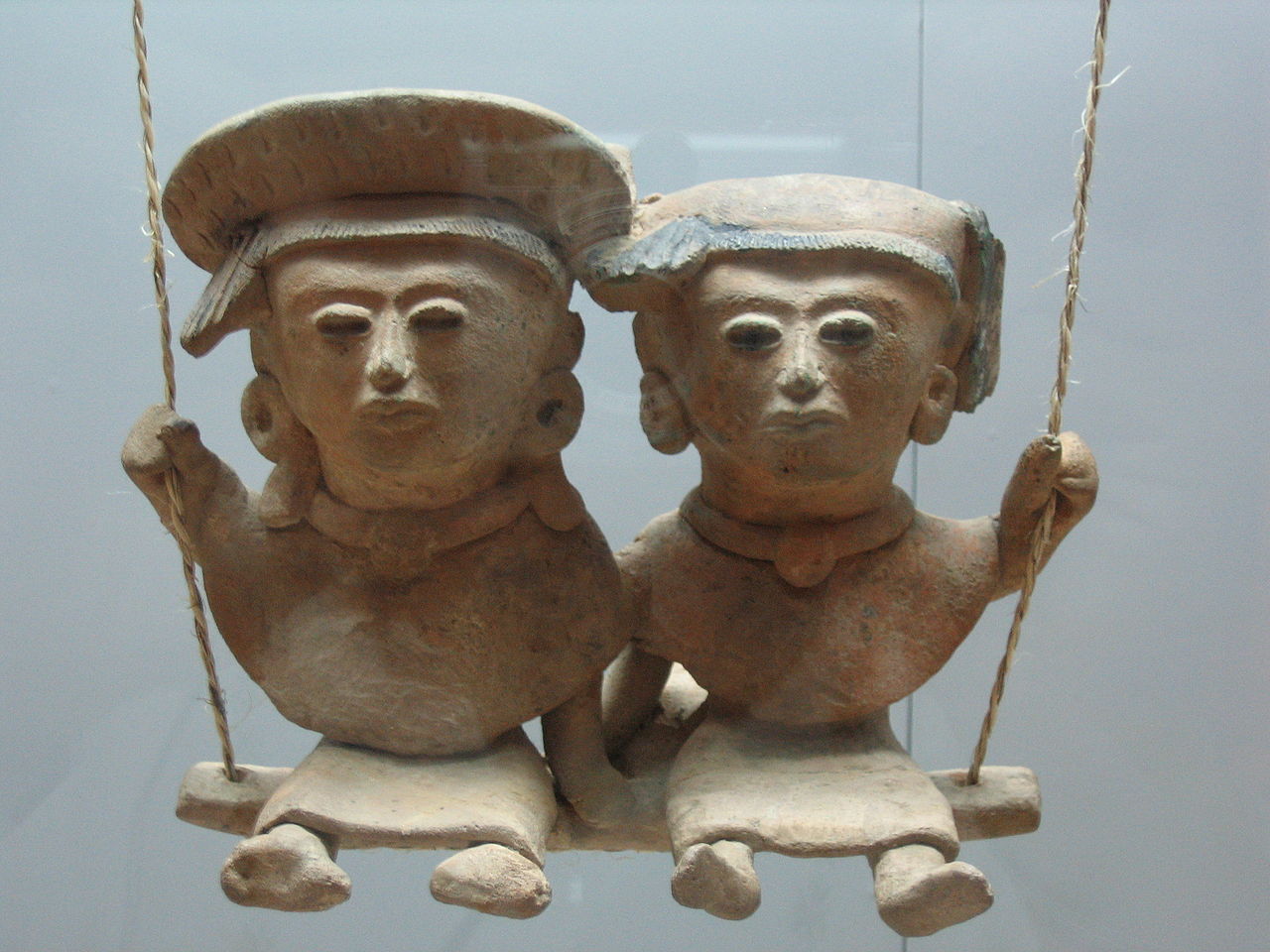1280px-Columpio_Veracruz_059.jpg