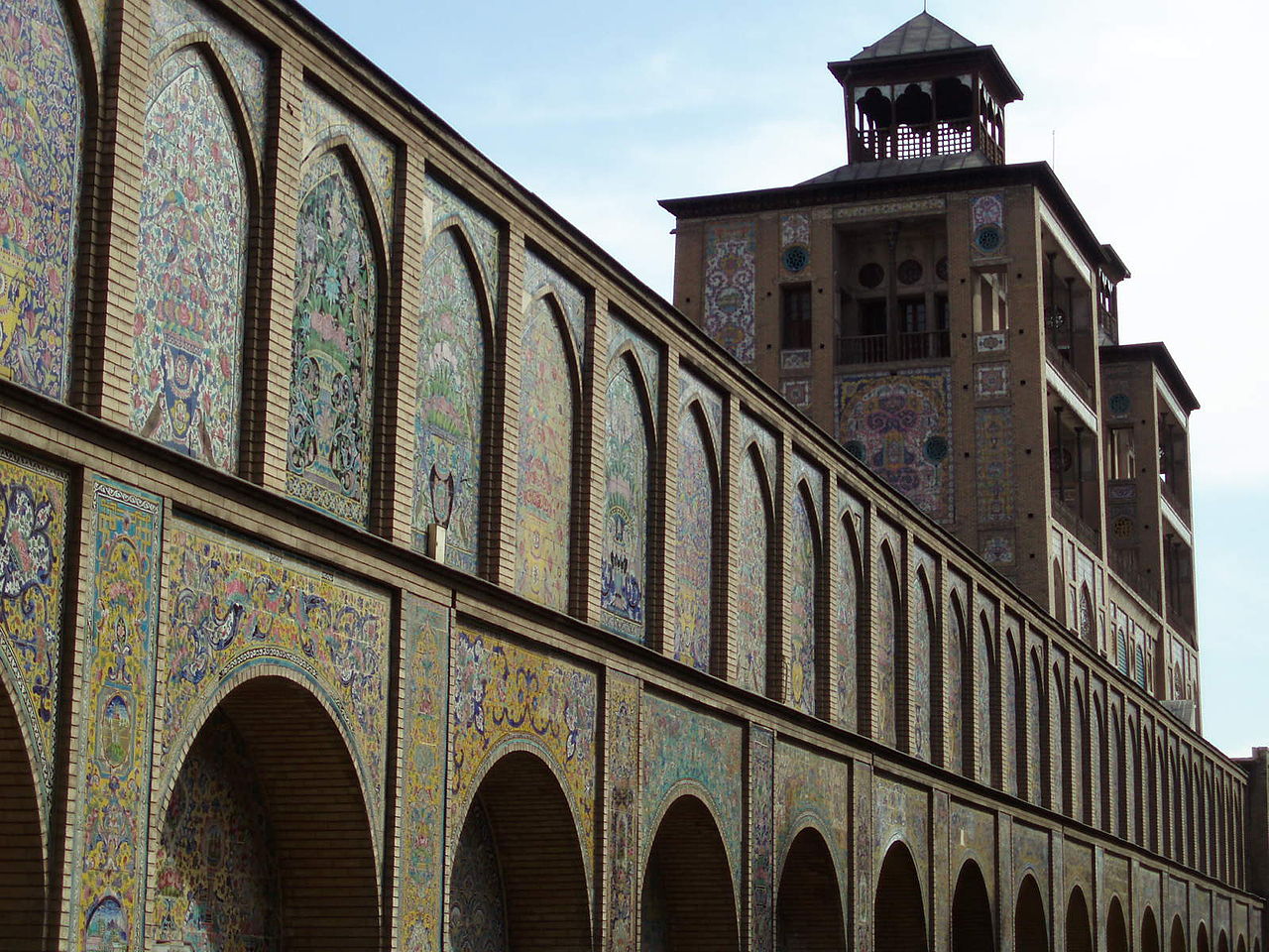 1280px-Golestan_palace_Tehran.jpg