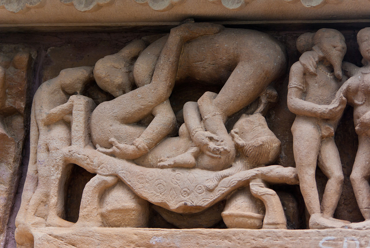 1280px-Lakshmana_Temple_03.jpg