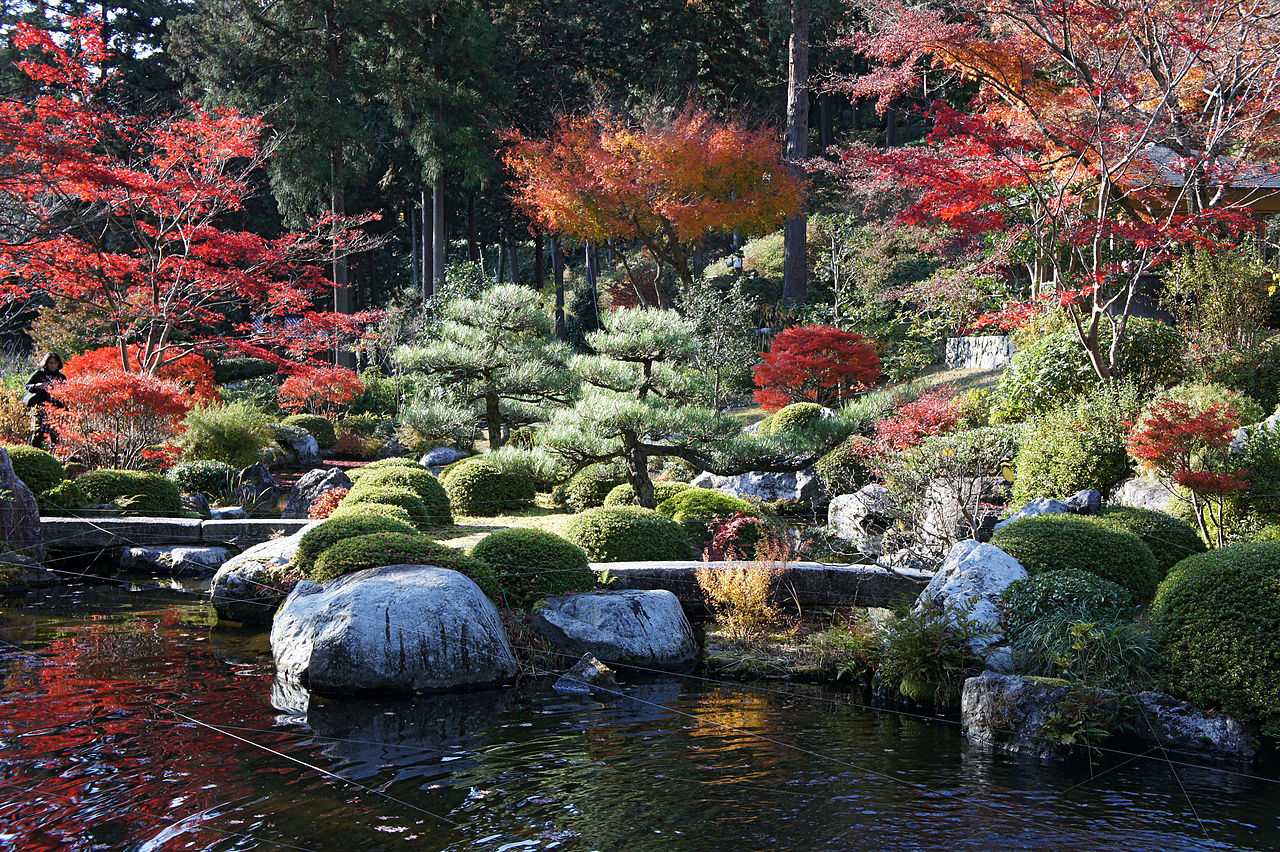 1280px-Mimurotoji_Uji_Kyoto_Pref17s3s4592.jpg