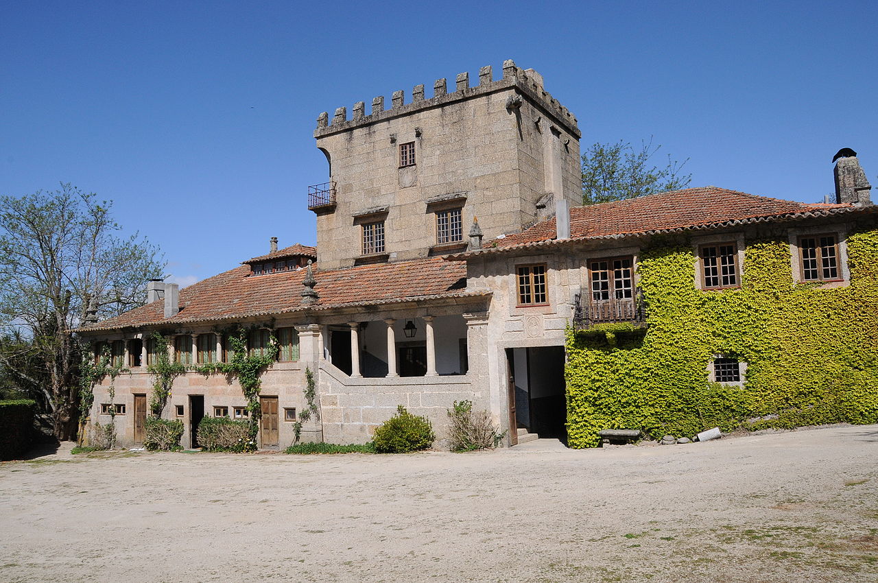 1280px-Paco_S_Cipriano.JPG