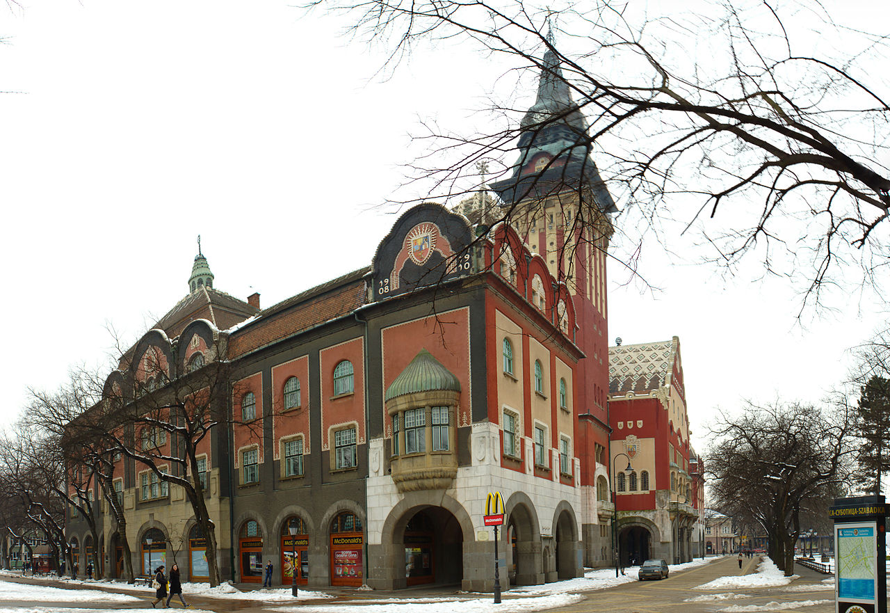 1280px-Subotica,_radnice.jpg