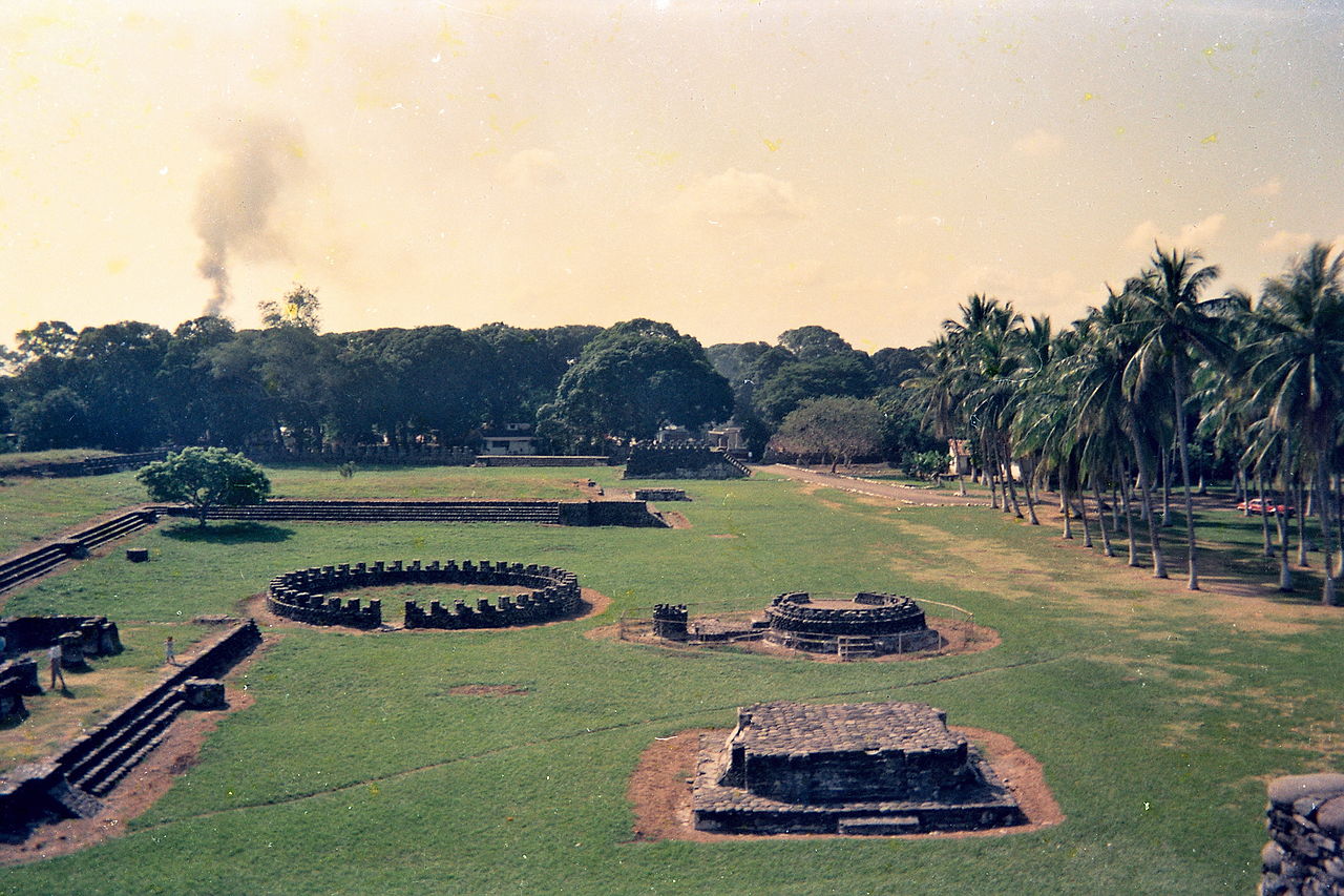 1280px-Zempoala-06.jpg