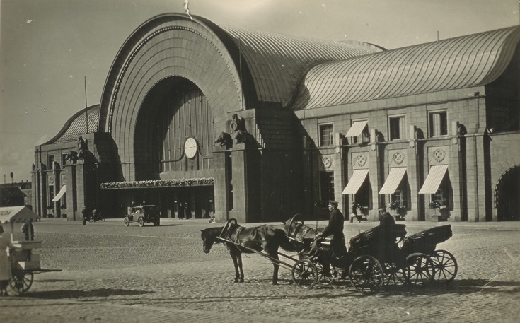 13Vyborg_Old_Railway_Station_1.jpg