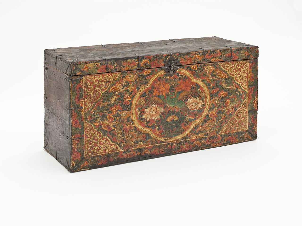 17-18Trunk_with_Phoenix_LACMA_M.2010.81.4.jpg