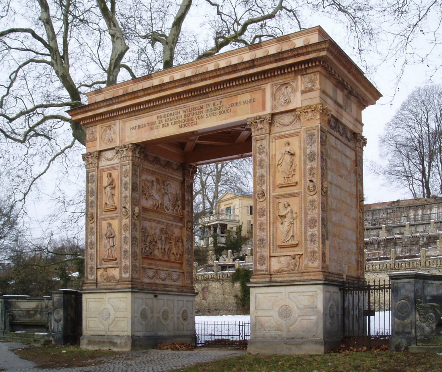 1851Triumphtor_Potsdam.jpg