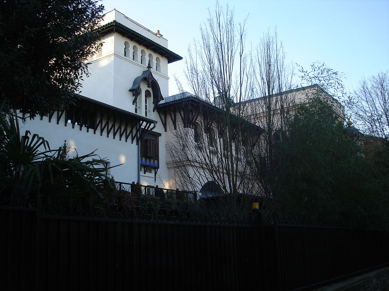 1892Levallois-Villa_mauresque.JPG