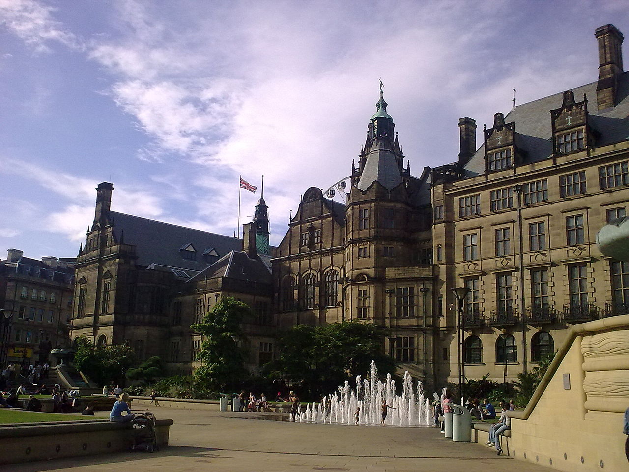 1897-Sheffield_Town_Hall.jpg