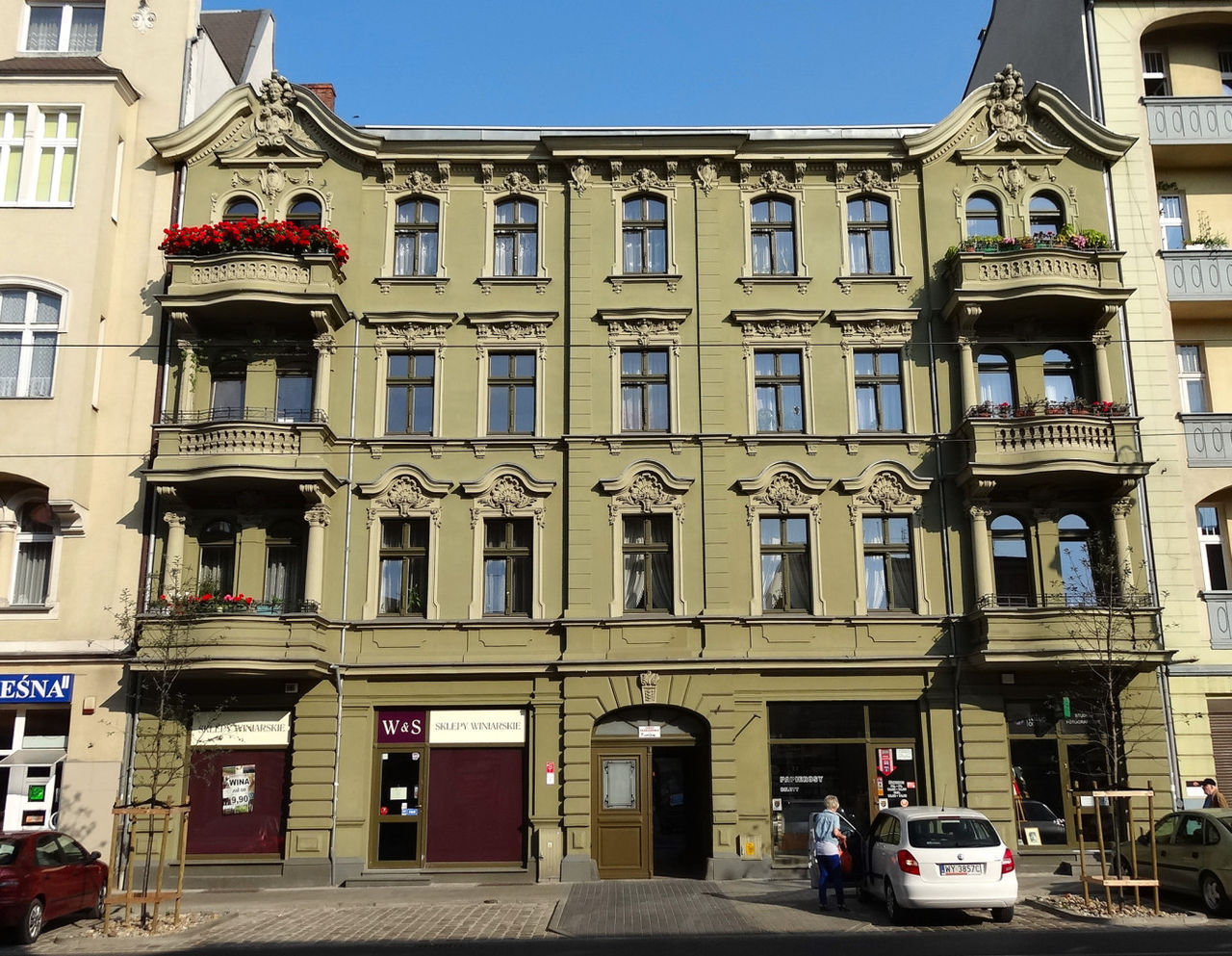 1897Bdg_Gdanska93_2_07-2013.jpg