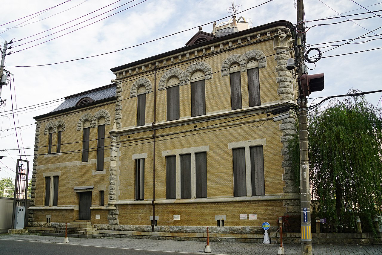 1910 171103_Morioka_Takuboku_and_Kenji_Museum_Morioka_Iwate_pref_Japan04n.jpg