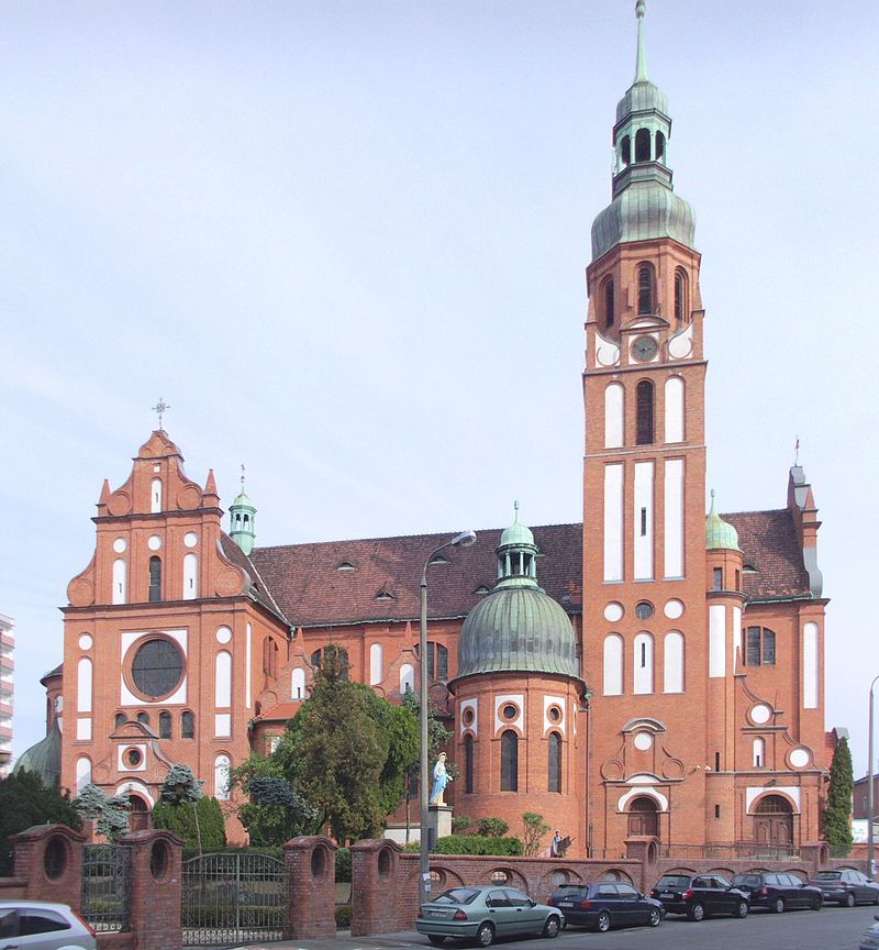 1912Holy_Trinity_Church_2031.jpg