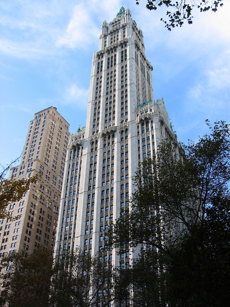 1913 Woolworth_bldg_готик.jpg