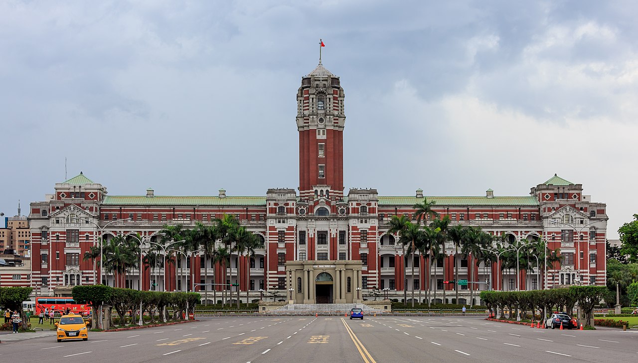 1919 тайвTaipei_Taiwan_Presidential-Office-Building-01.jpg