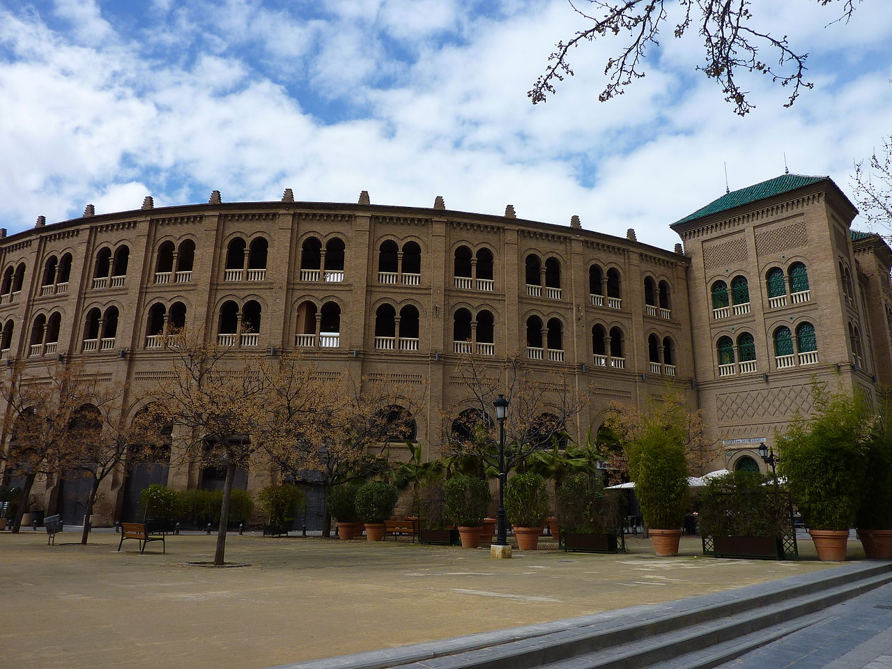 1928-Plaza_de_Torros.JPG