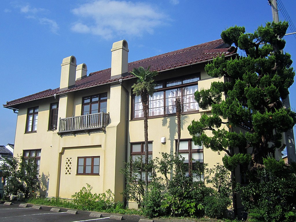 1935 1024px-Andrews_Memorial_Hall.jpg