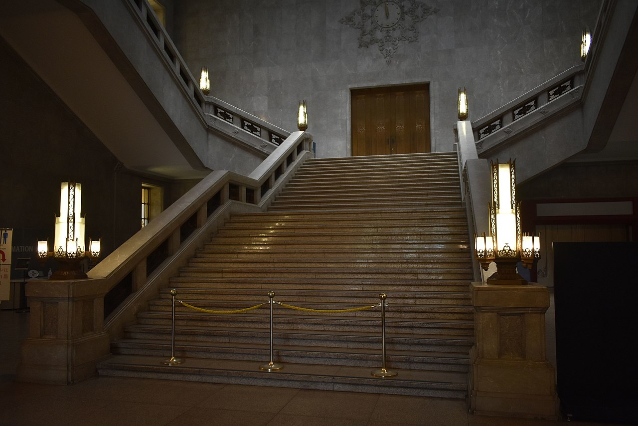 1937 1280px-Main_building_of_the_Tokyo_National_Museum_200610d.jpg