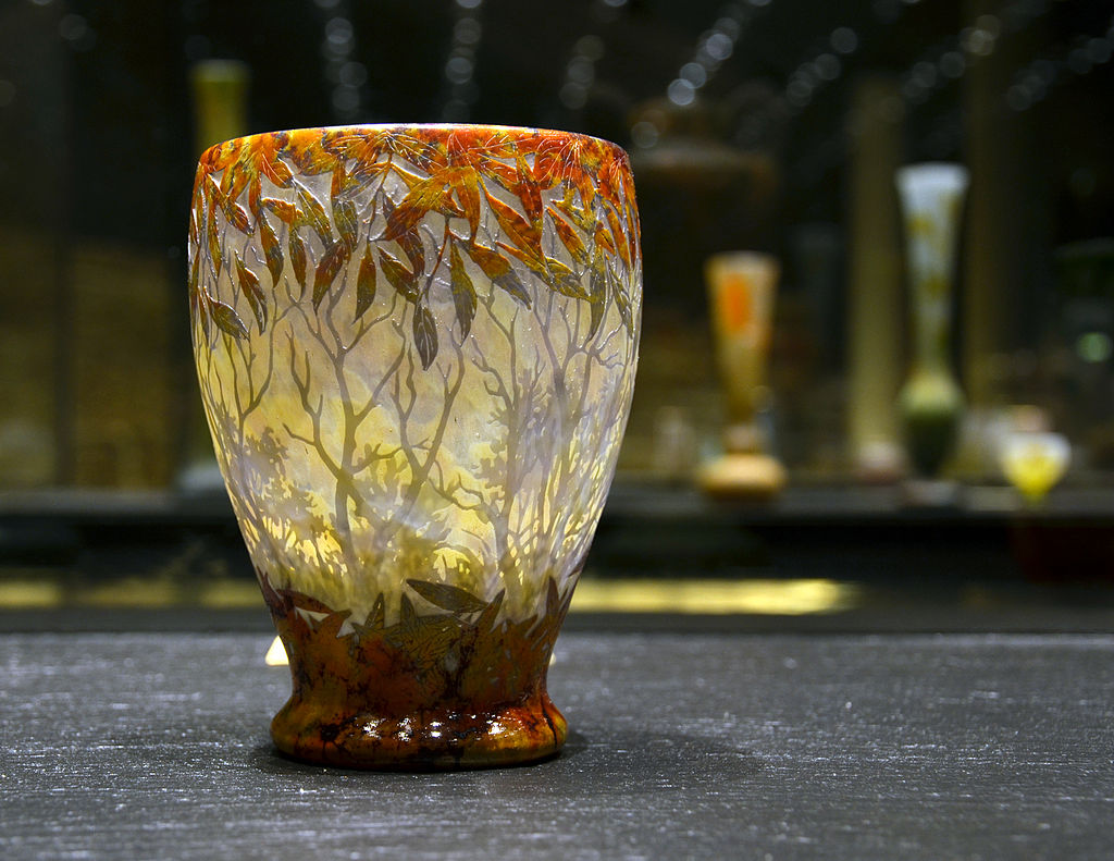 19Vase_Feuilles_d'Automne_Daum_MBAN_24032013.jpg