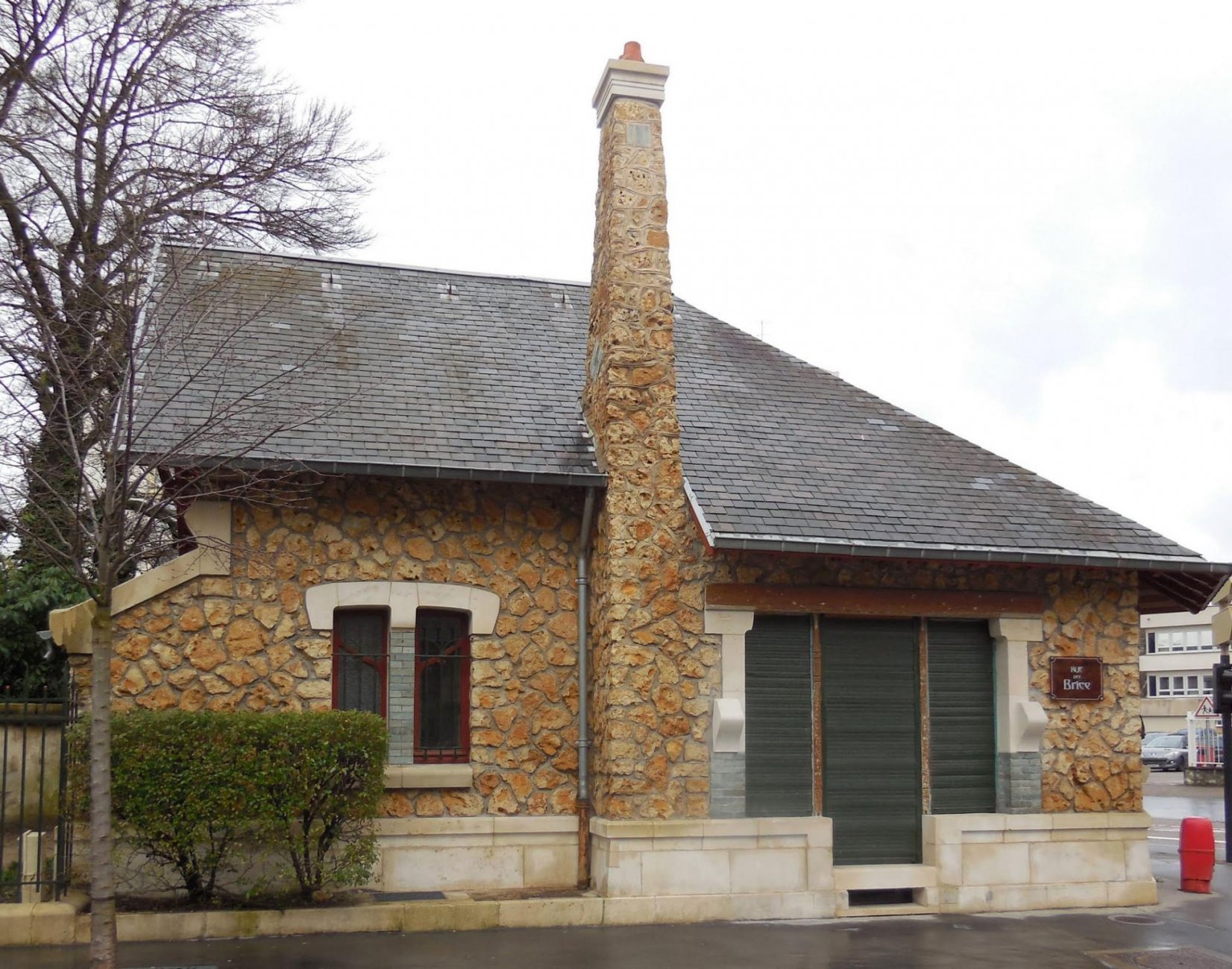 2 и 10 Brice (rue des) 2, loge du concierge (Emile André 1902 et Joseph Hornecker 1910) (2).jpg
