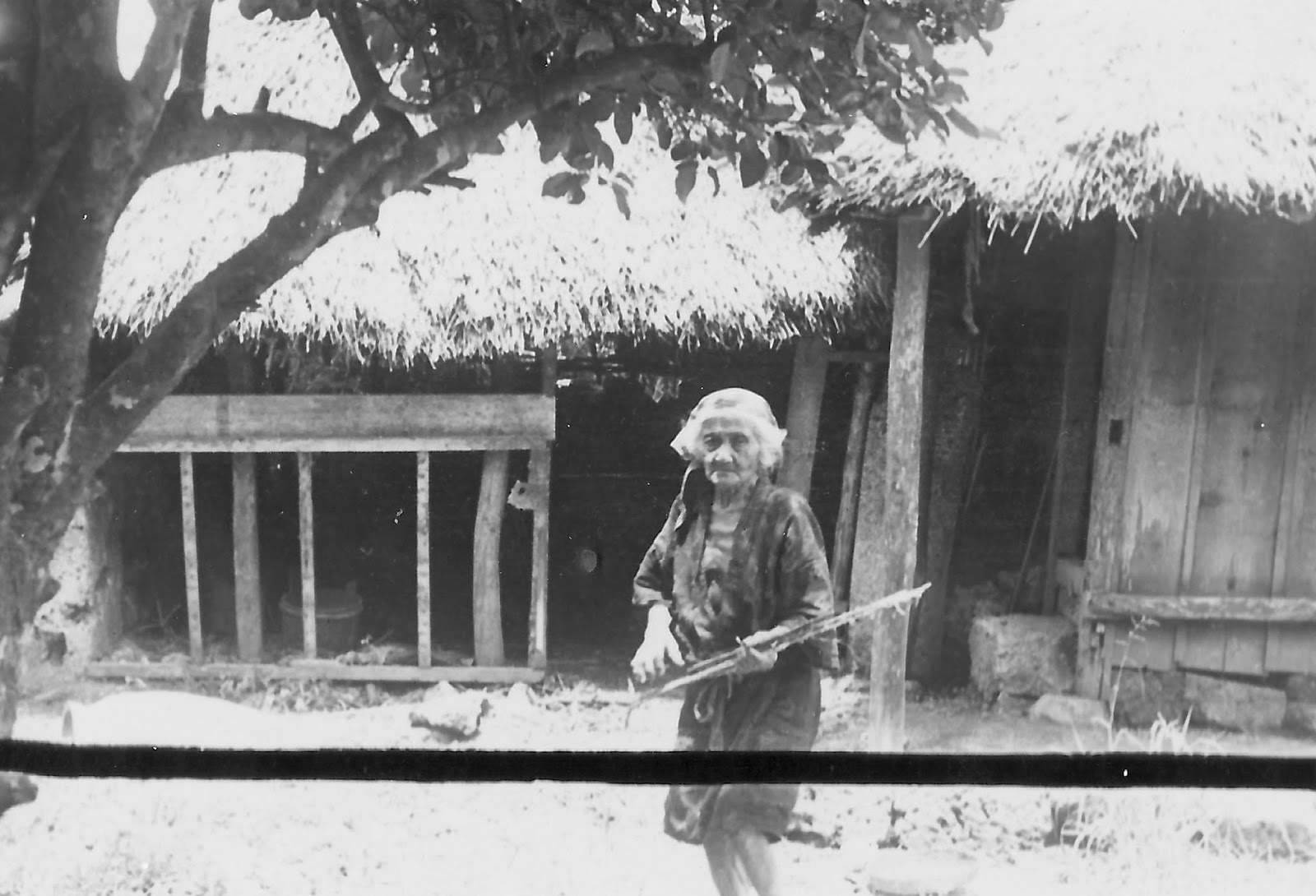 21OldWoman2.jpg