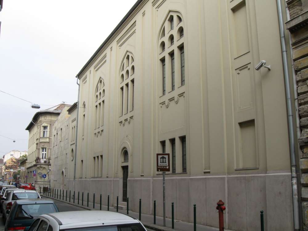 24Budapest_Holokauszt_Kozpont_Tuzolto-utca_0821.jpg