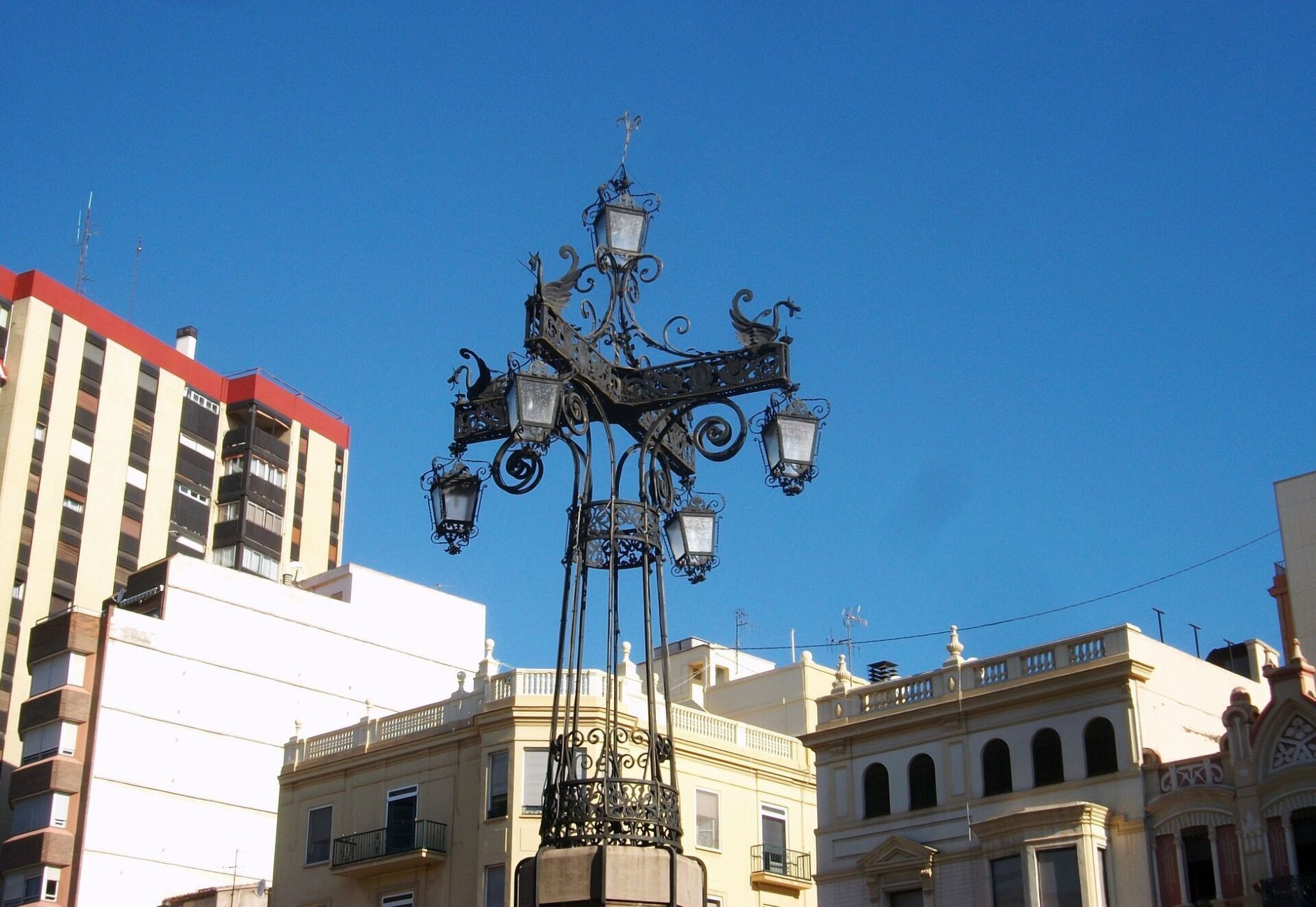 25 La_Farola,_Castello_de_la_Plana,_Pais_Valencia.jpg
