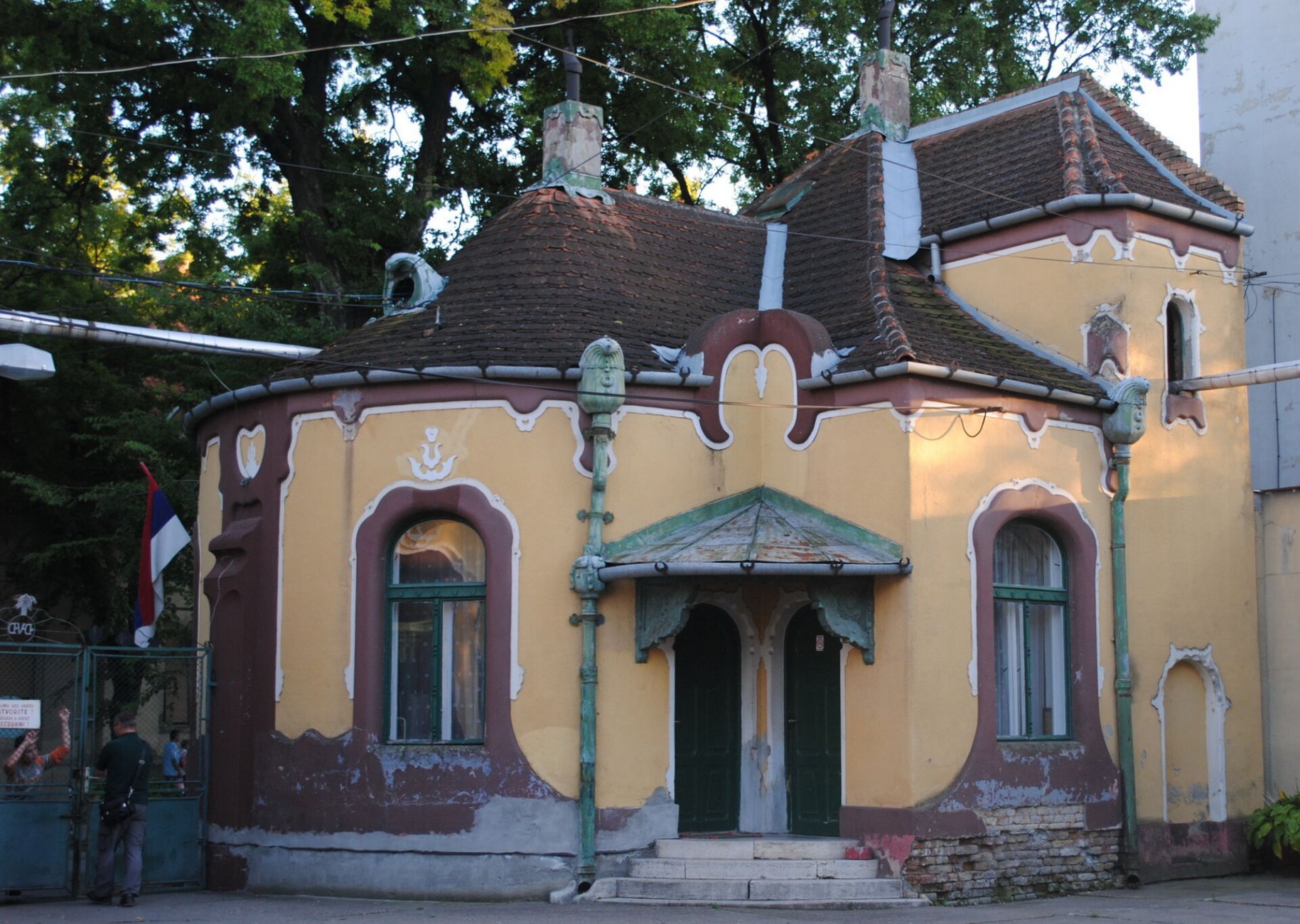 3 Vatrogasna_kasarna_u_Senti_2.jpg