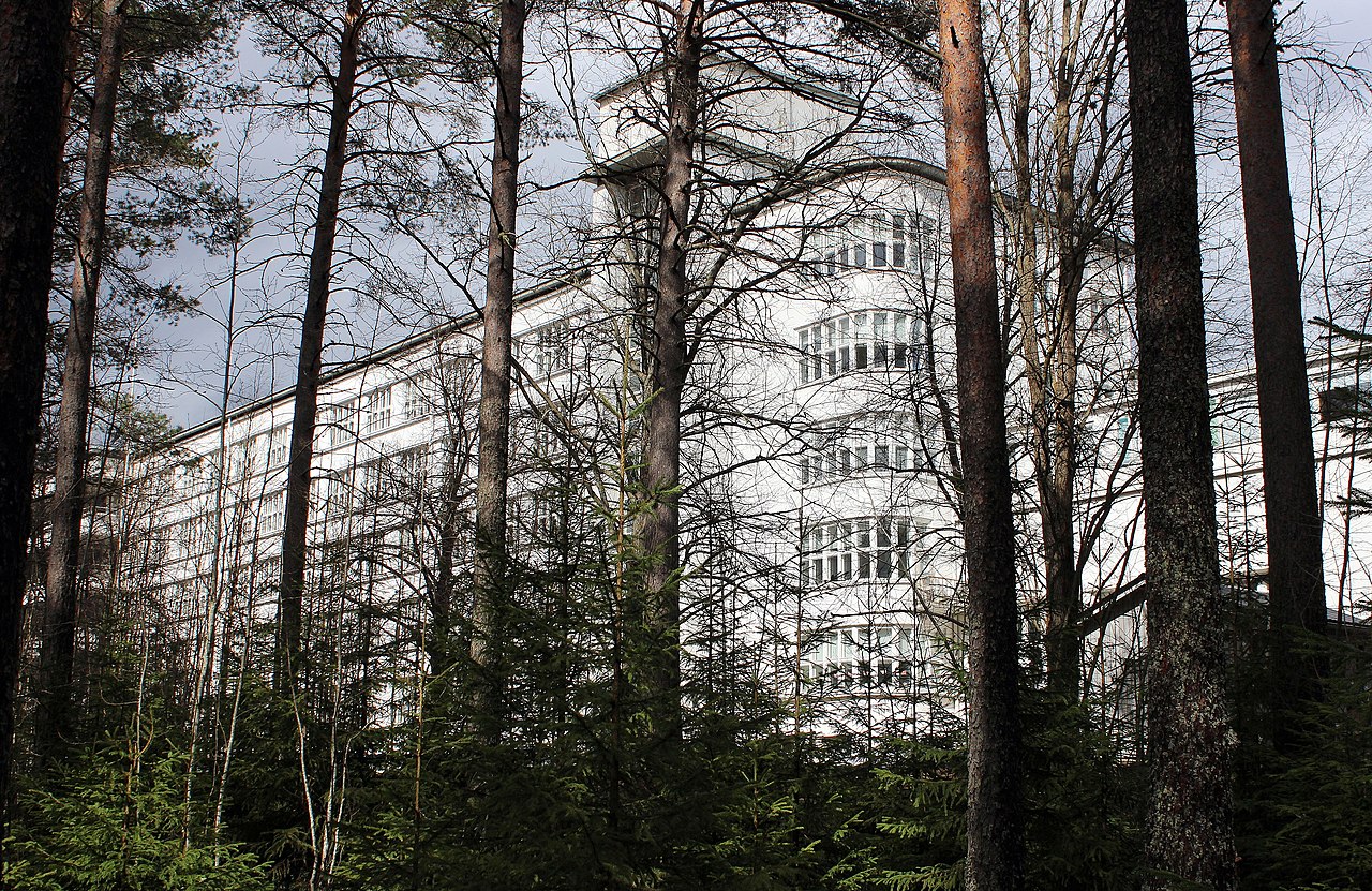 32 Päivärinne_Sanatorium_20120506_02.JPG