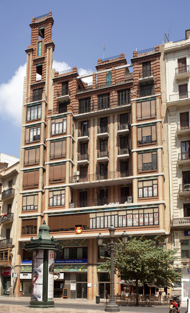 32València,_Plaça_del_Ajuntament-PM_52013.jpg
