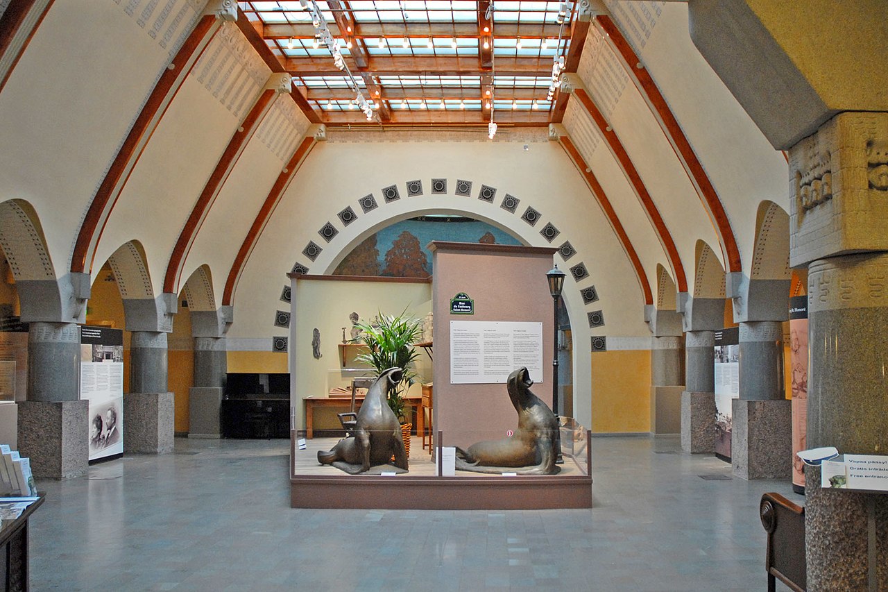 4г1280px-Le_hall_jugenstil_de_l'Uschakoff_Buil.jpg