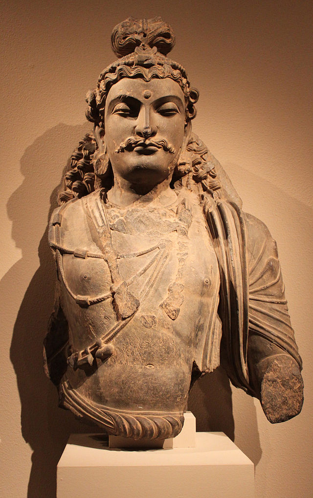 4-5d640px-Buste_de_Bodhisattva_Maitreya.jpg